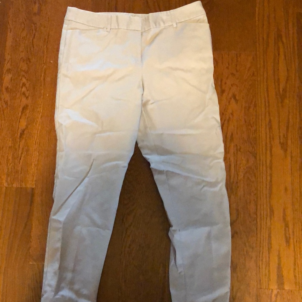 Cute light grey slacks